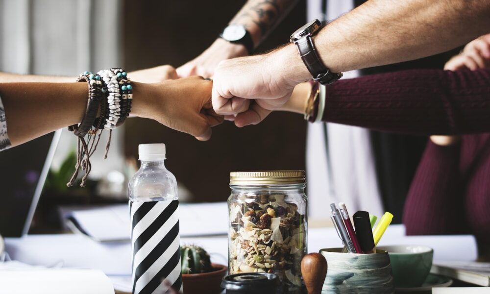 Top 5 Marketing Minds Every Small Business Should Learn From