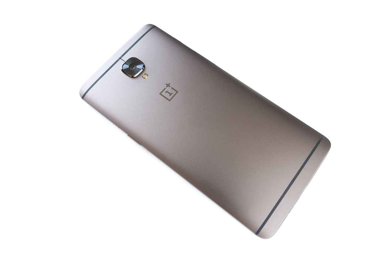 OnePlus 15R & Pad Go 2 Unveiled: Specs, Features, Price & Complete Guide
